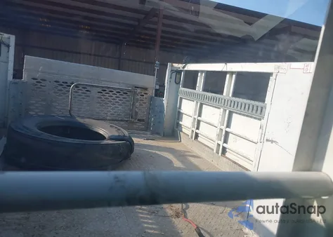 2015 Ford F-350 Chassis Xl из США, поврежденный, VIN 1FDBF3E62FEB64086